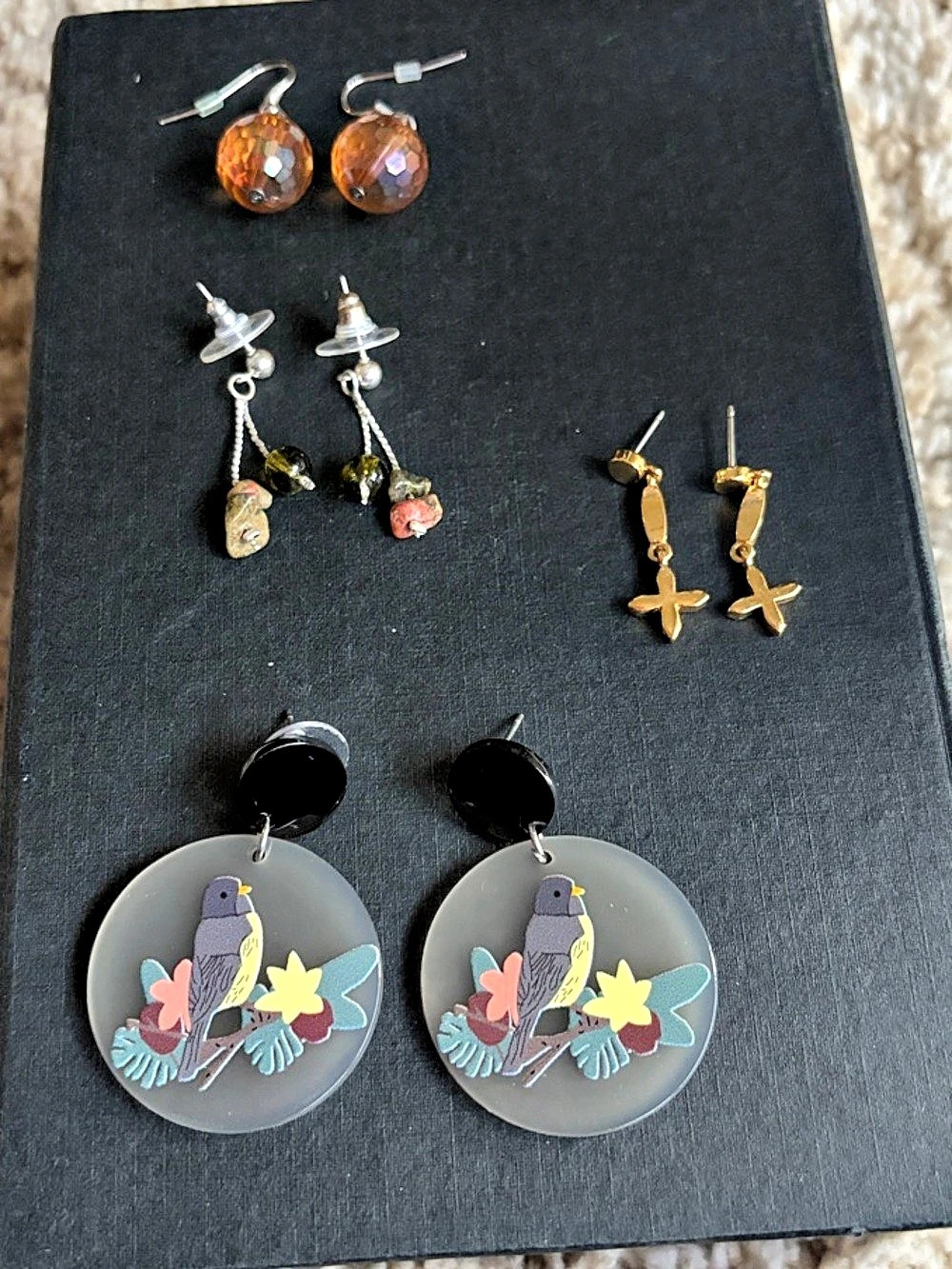 Earring lot of four pairs